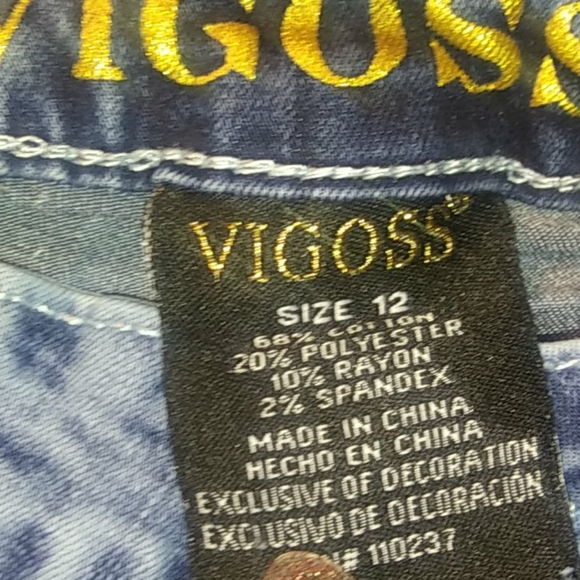 Jeans - Picture 3 of 3